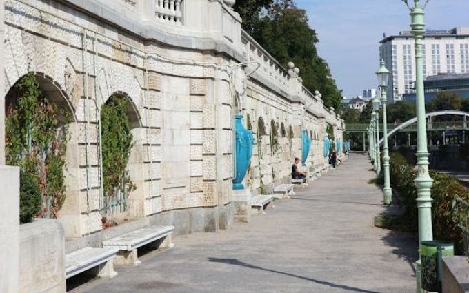 Театральная площадь