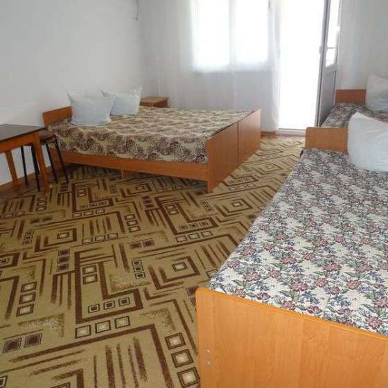 «У Евгении»