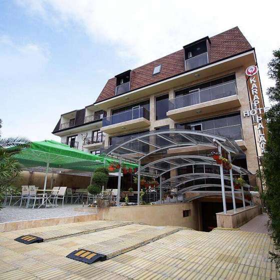Karap Palace Hotel