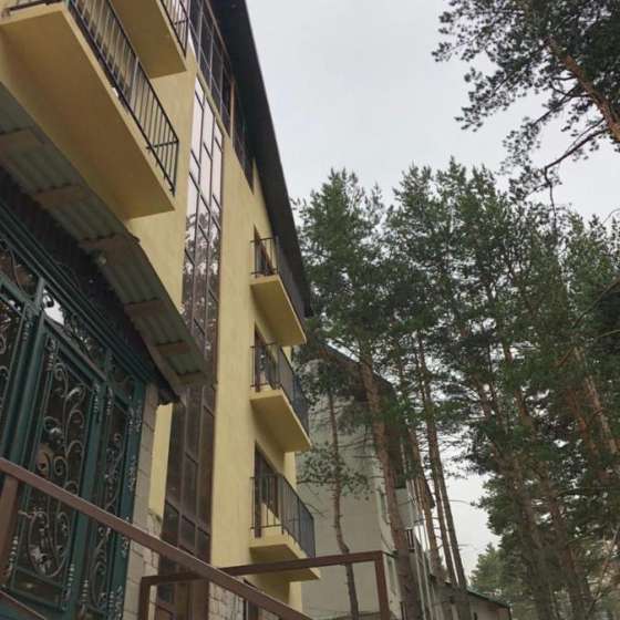 «Премьер Азау»