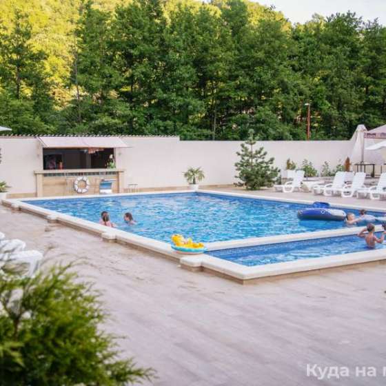 «Корона»