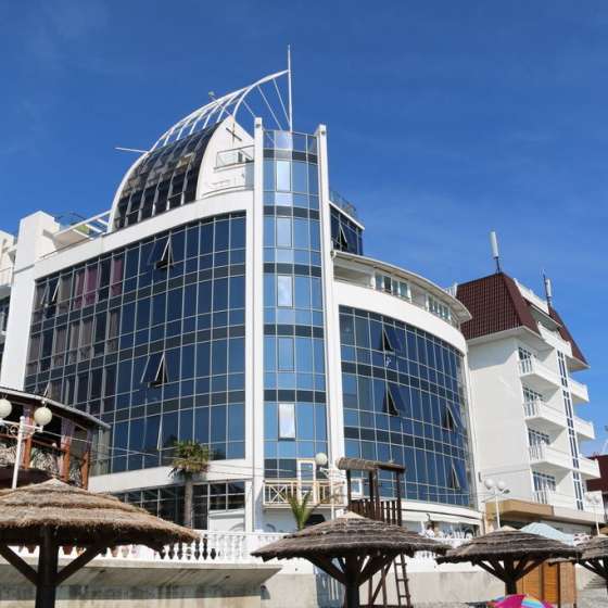 «Laza Hall»