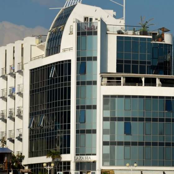 «Laza Hall»