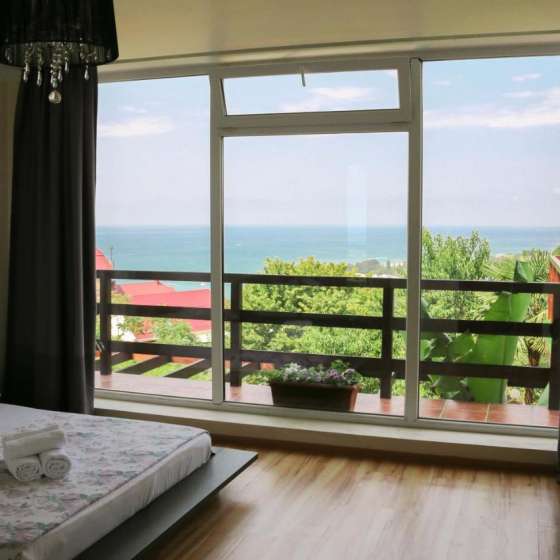 Laza Villa