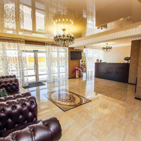 «Gold Hotel»