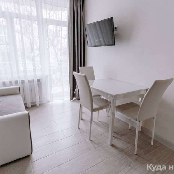 Комплекс апартаментов «Theo luxury apartaments»