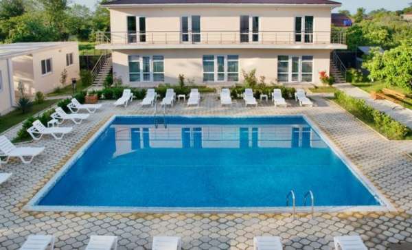 Гудаута, отель «Family Resort Bambora»