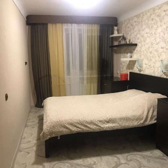 3-комнатная квартира на Дзержинского, 4