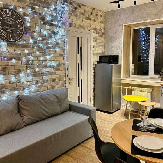 2-комнатная квартира 30м2 на Аланской улице, 25