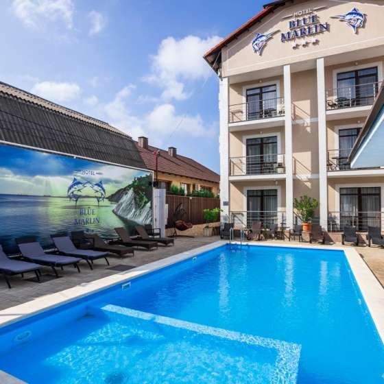 Отель Blue Marlin