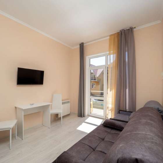 More Rooms в ЖК Солнечный, Южных Культур улица, 5
