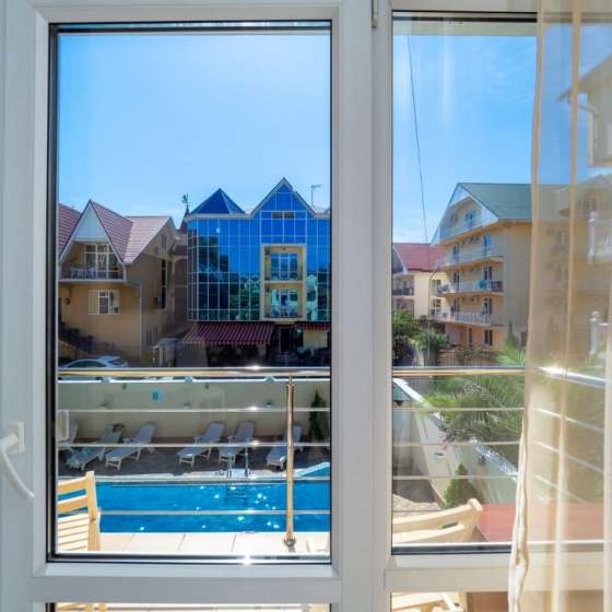 More Rooms в ЖК Солнечный, Южных Культур улица, 5
