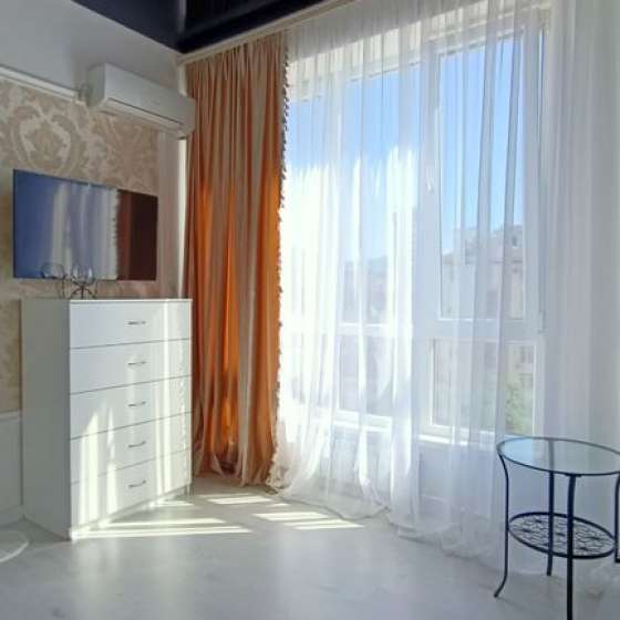 2-комнатная квартира, Крымская улица, 77