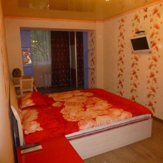 2-комнатная квартира, Победы улица, 67