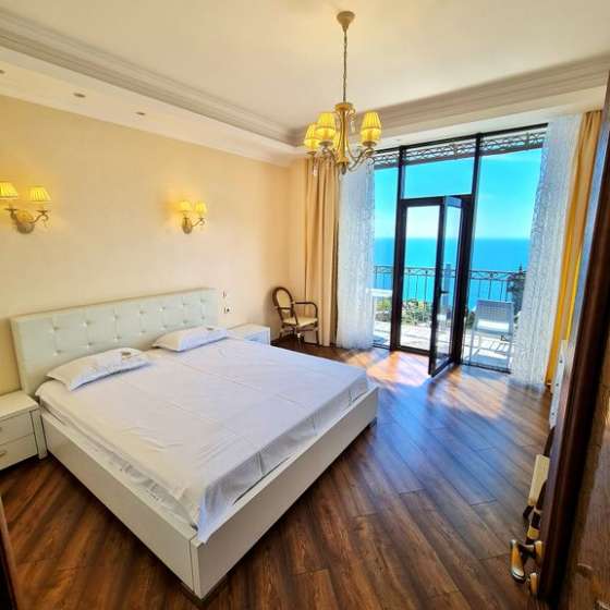 Апартамент, Алупкинское шоссе, 58