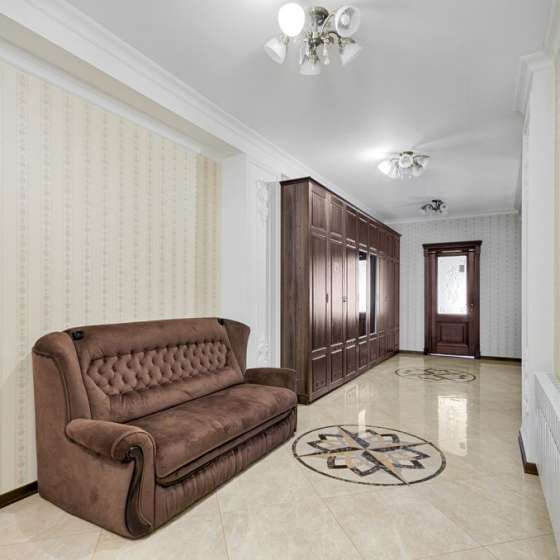 Толбухина улица, 16