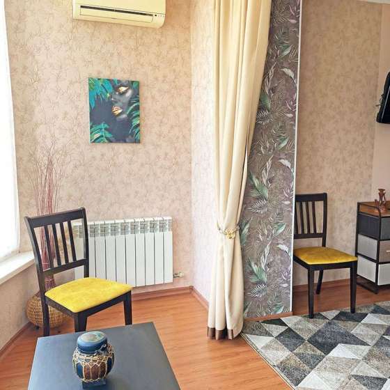 Африканский мотив, Московская улица, 22В
