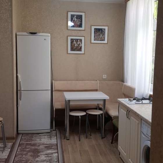 2-комнатная квартира, Ленина проспект, 19
