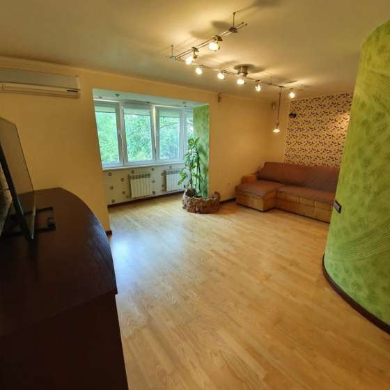 3-комнатная квартира, Гагарина улица, 31