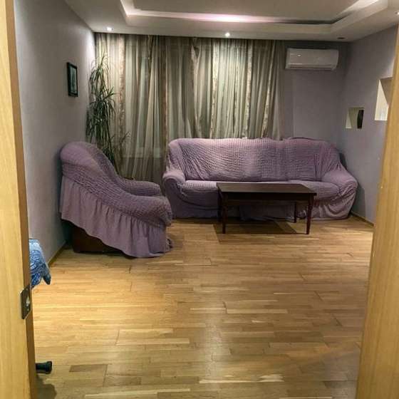Квартира в Гагре рядом с морем, Абазгаа улица, 51/1