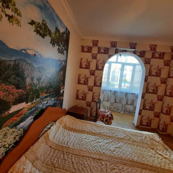 2-комнатная квартира, Лакоба улица, 5