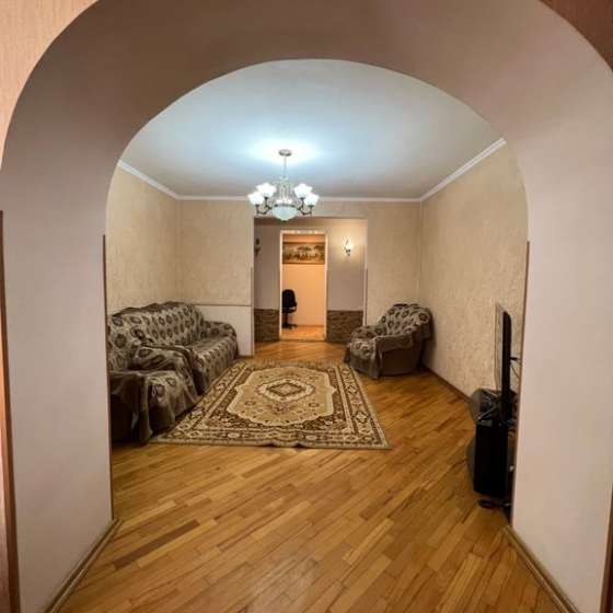Квартира в центре, Айдгылара улица, 29, к 1