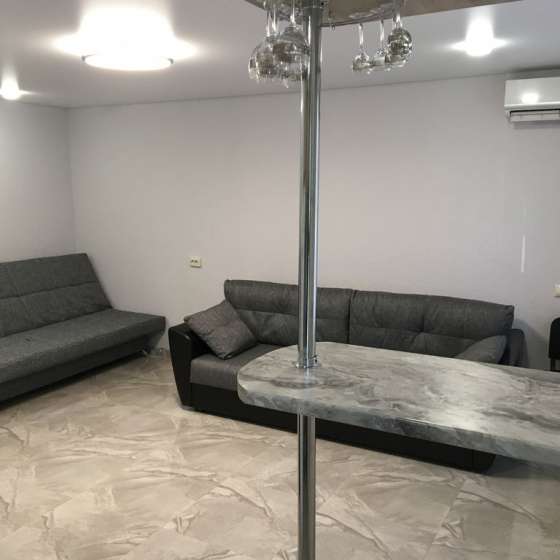 1-комнатная квартира, Калмыкова улица, 4