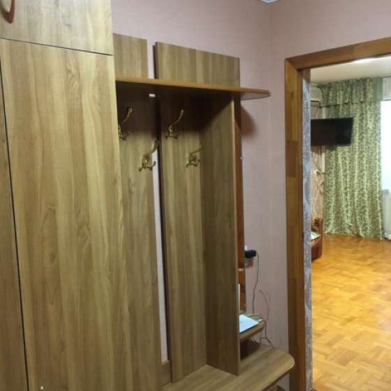 1-комнатная квартира Крымская 182