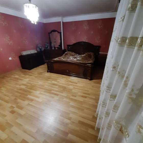 4-комнатная квартира