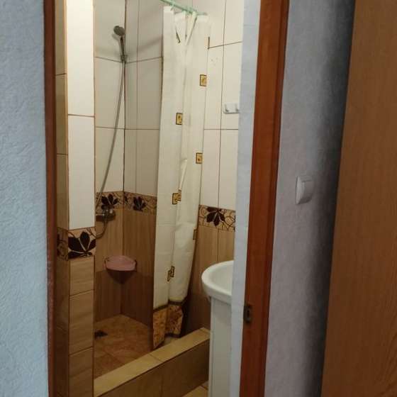 Небольшой деревянный домик