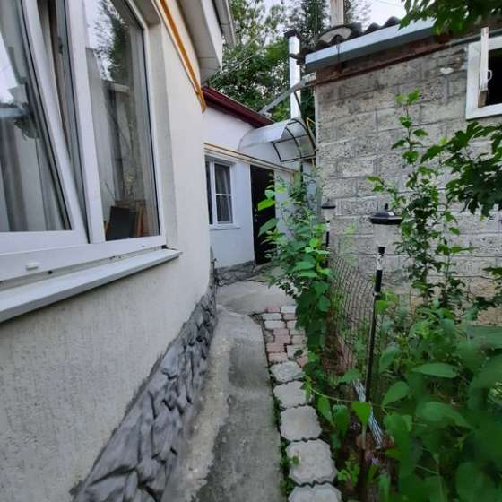 Частный дом