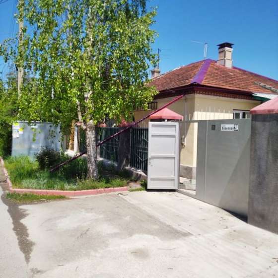 Частный дом