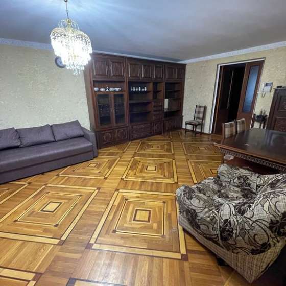 Целый этаж в доме