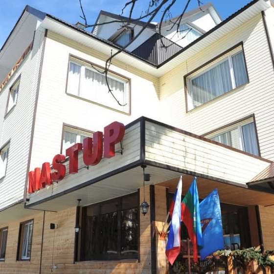 Гостиничный комплекс «NASTUP»