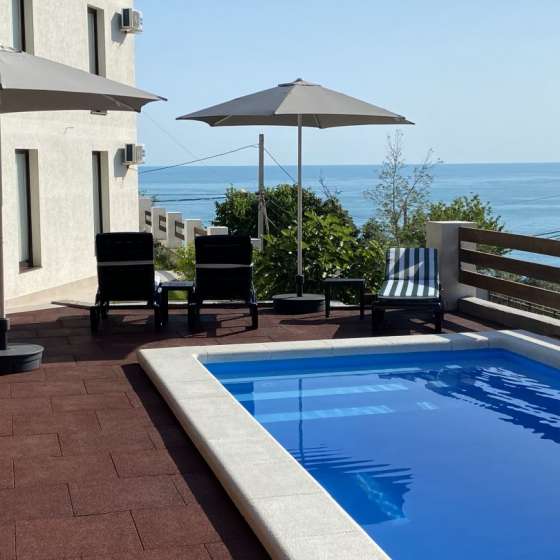 Villa16plus