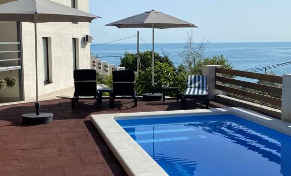 Лоо, villa16plus