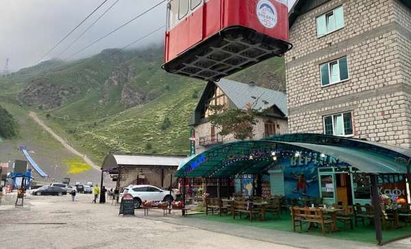 Поляна Азау, отель Вертикаль