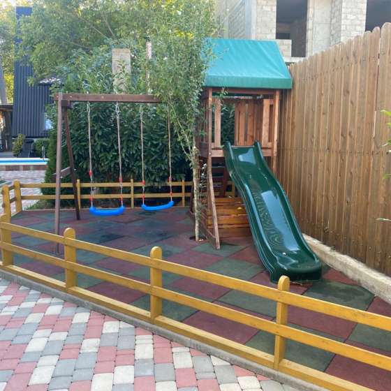 «Рай в шалаше»