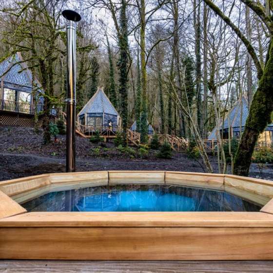 RIVER SIDE Resort & Spa