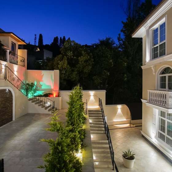 The White Residence