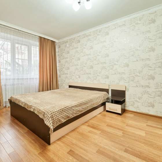 Апартаменты на Роз 82