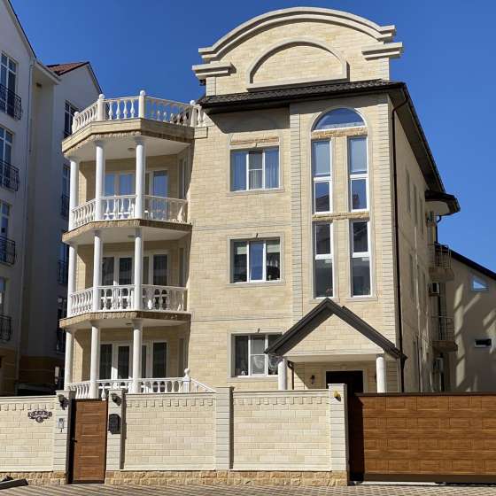 «На Круче»