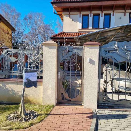 Часть дома с отдельным входом