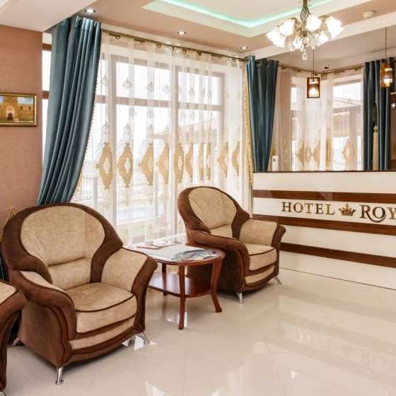 Отель Royal & SPA