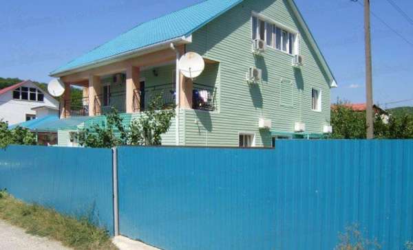 Пляхо, «Green House»