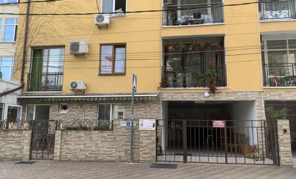 Адлер, «Маро»