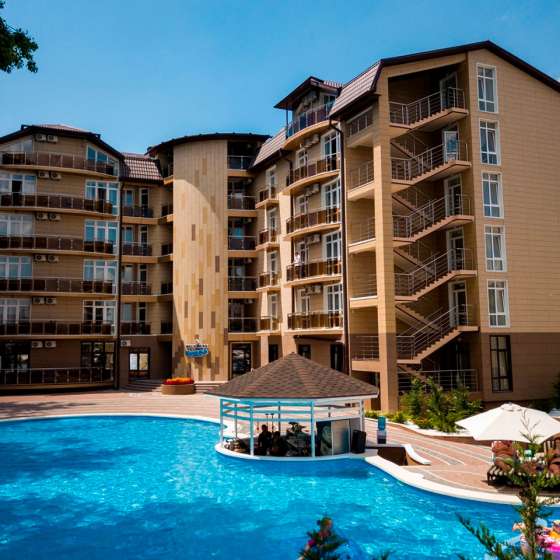Курортный отель  «Heliopark Aqua Resort» / «Гелиопарк Аква Резорт»