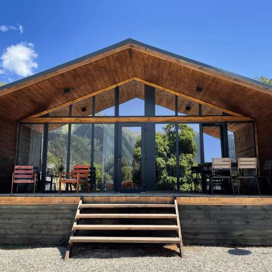 БО «Barn»