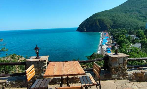Партенит, «Скалистый»