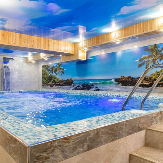 Отель Royal & SPA